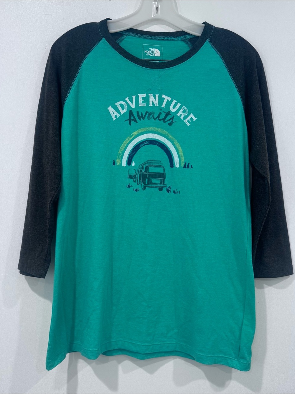 North Face Womens Green Black/gray 3/4 Sleeve Graphic T-Shirt Size Large VW Bus - Picture 1 of 4